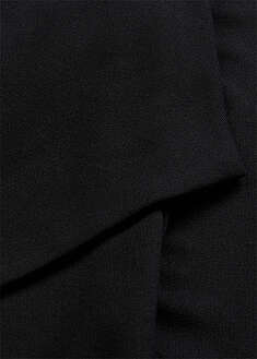 Trikoobleiseri viskoosisekoitteesta