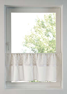 Kirjailtu salusiini luomupuuvillasta - valkoinen-beige - bonprix