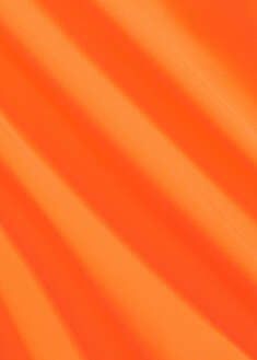 Uimapuku korkealla selkäosalla