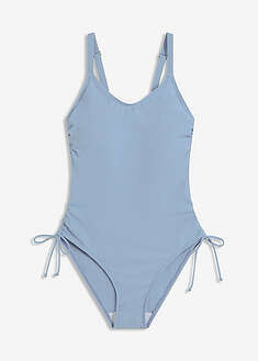 kevyesti-muotoileva-uimapuku-nyoreilla